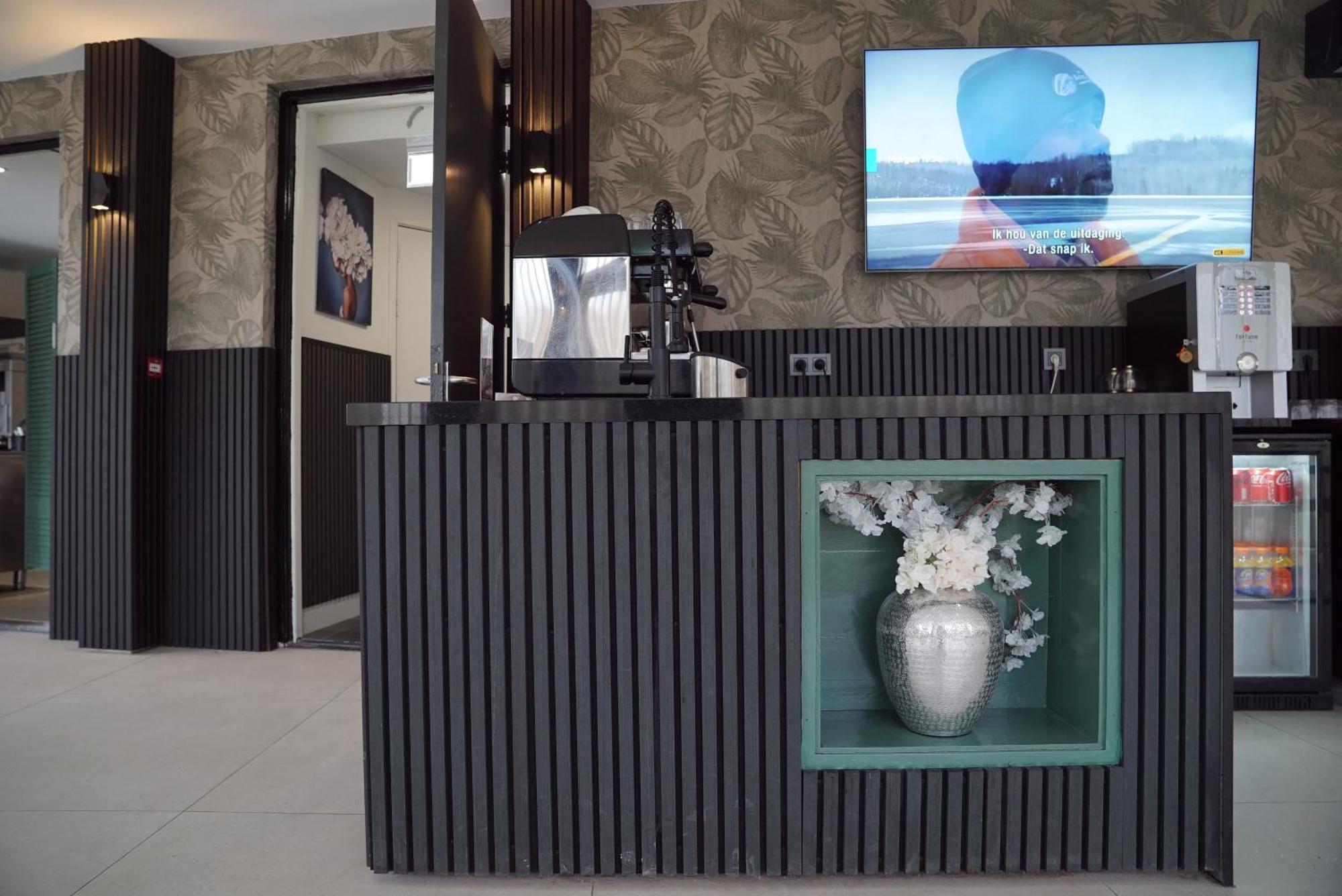 Ma Airport Hotel ﾎｰﾌﾄﾞﾛｰﾌﾟ エクステリア 写真